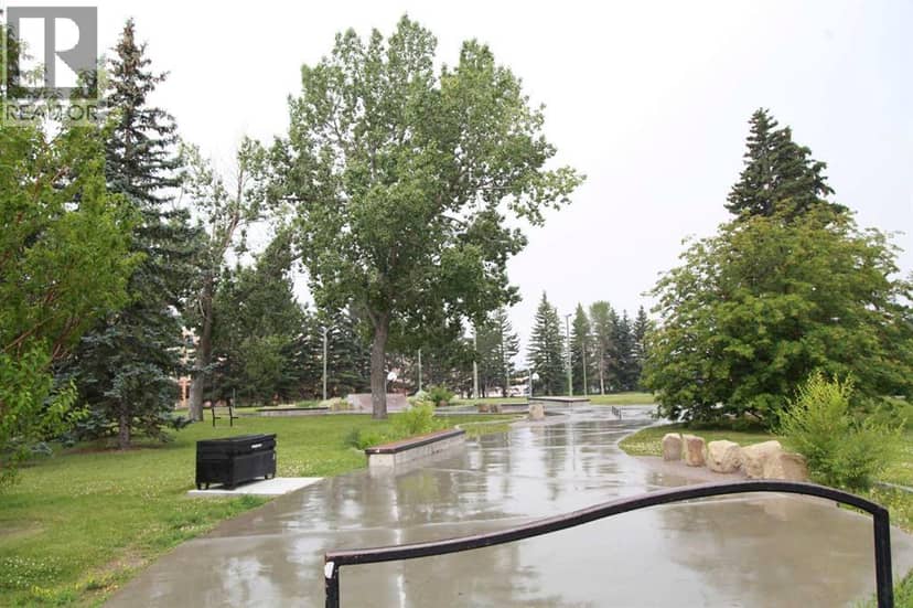 904 73 Avenue SW, Calgary, photo 7