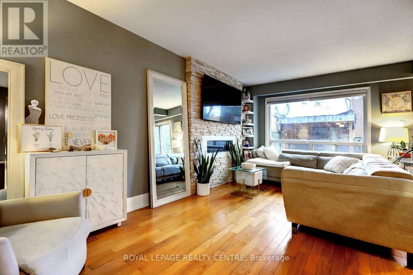 60 - 3025 Cedarglen Gate — photo 10 of 38