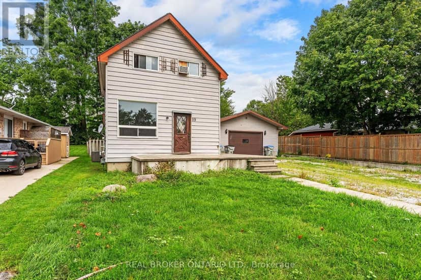 19 Coleman Street, Huron East, photo 2