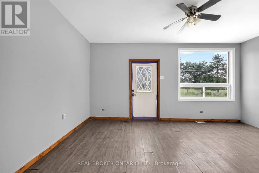 19 Coleman Street, Huron East, photo 7