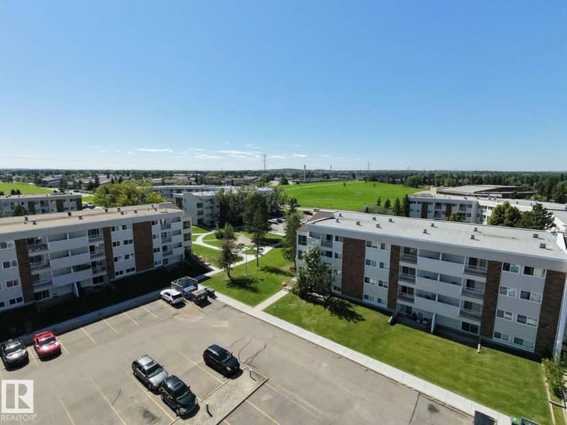 #39 11245 31 Avenue NW, Edmonton, photo 2