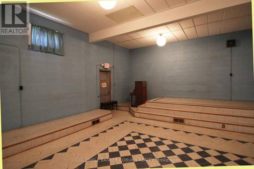518 Church Street, North Dundas, photo 7