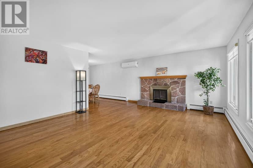 26 Sunset Drive, Brighton, photo 6