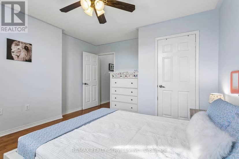 276 Fitzgerald Crescent — photo 16 of 40