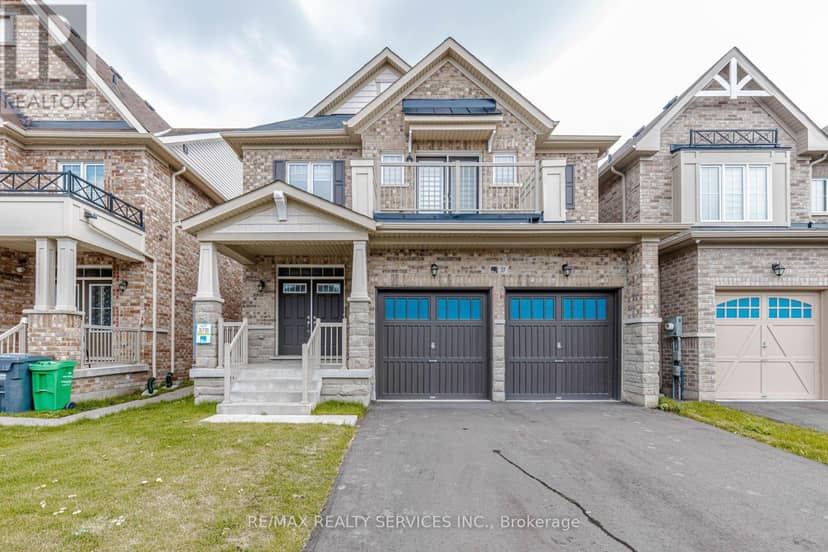 37 Royal Fern Crescent — photo 2 of 40