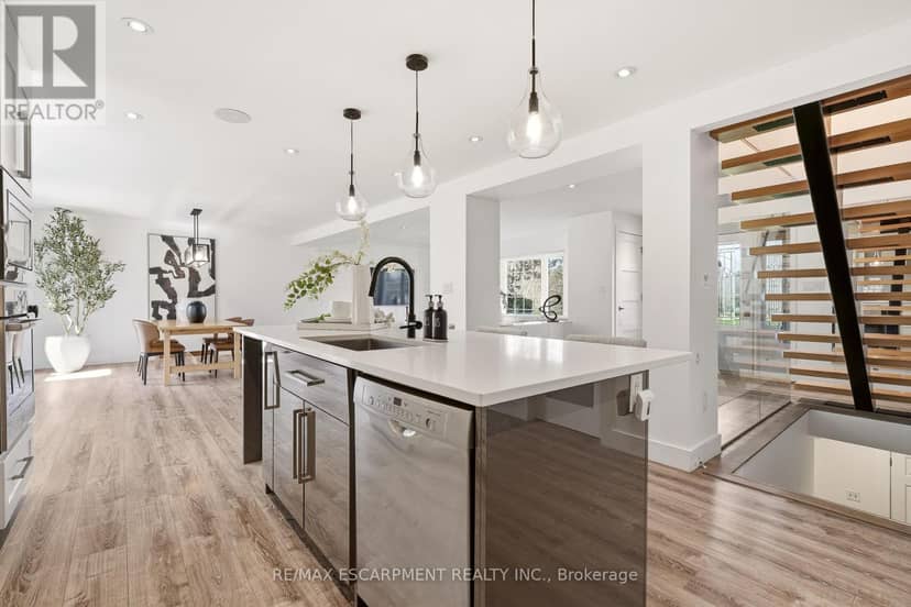 26 Weneil Drive — photo 11 of 40