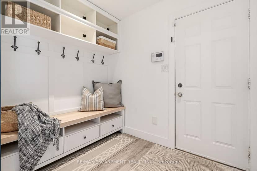 26 Weneil Drive — photo 15 of 40