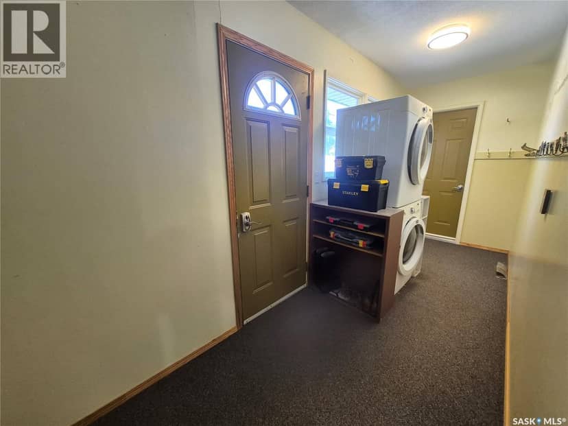 633 Beckwell AVENUE — photo 13 of 40