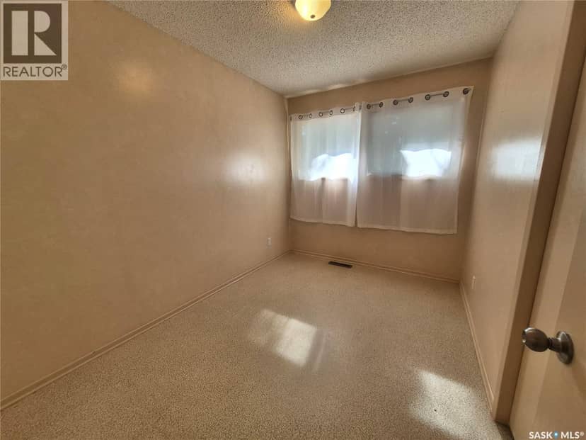 633 Beckwell AVENUE — photo 23 of 40