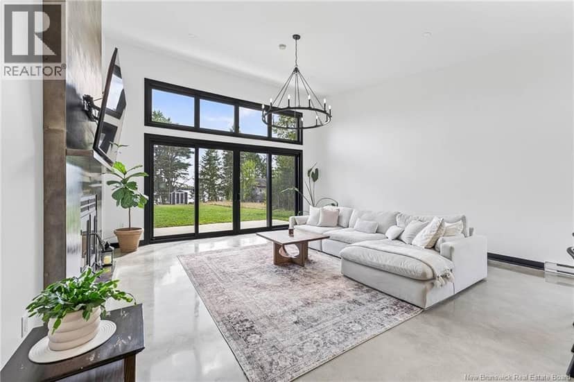 40 Hills Road — photo 15 of 40