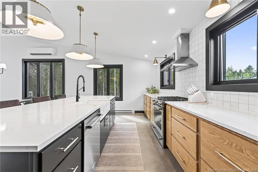 40 Hills Road — photo 13 of 40