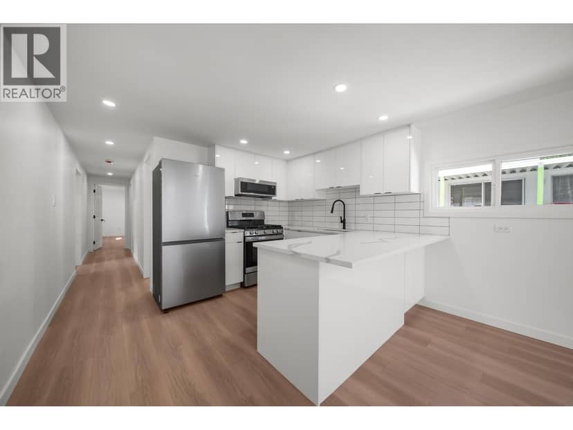 39 21163 LOUGHEED HIGHWAY, Maple Ridge