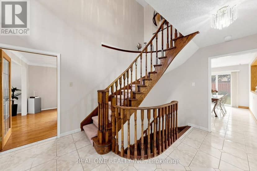 1960 Pimlico Court — photo 3 of 40