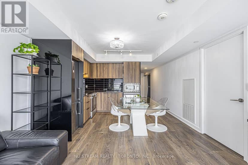 1710 - 501 Yonge Street — photo 11 of 40