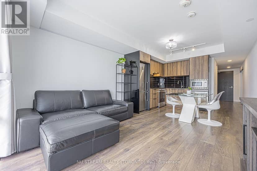 1710 - 501 Yonge Street — photo 21 of 40