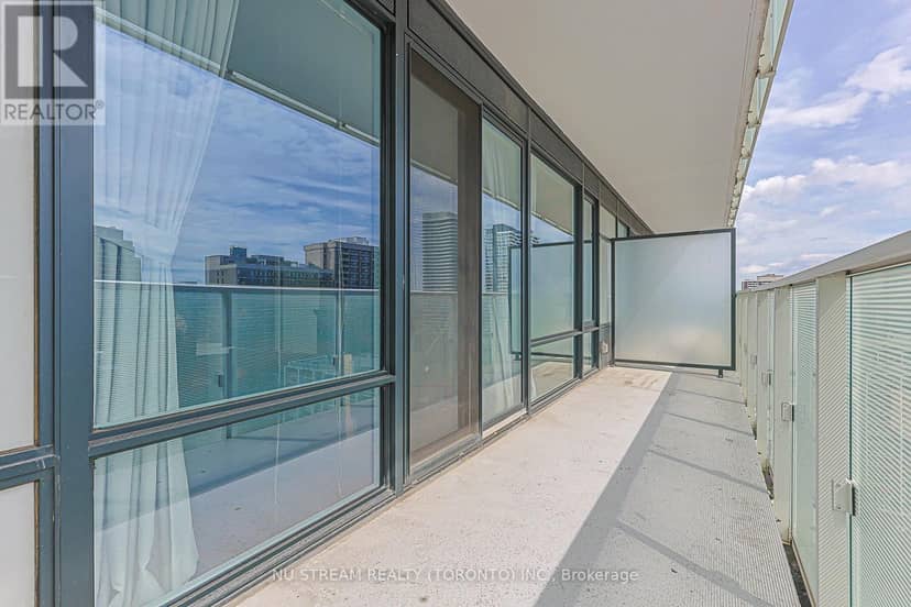 1710 - 501 Yonge Street — photo 24 of 40