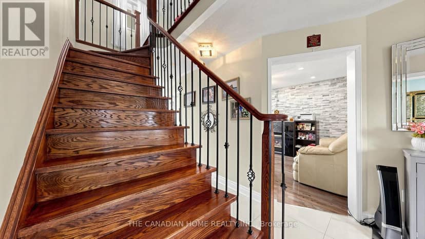 68 Banington Crescent — photo 20 of 40