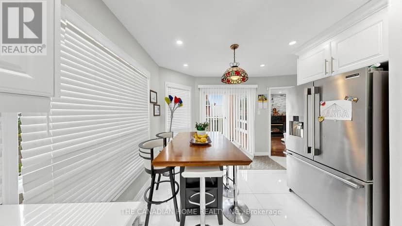 68 Banington Crescent — photo 22 of 40