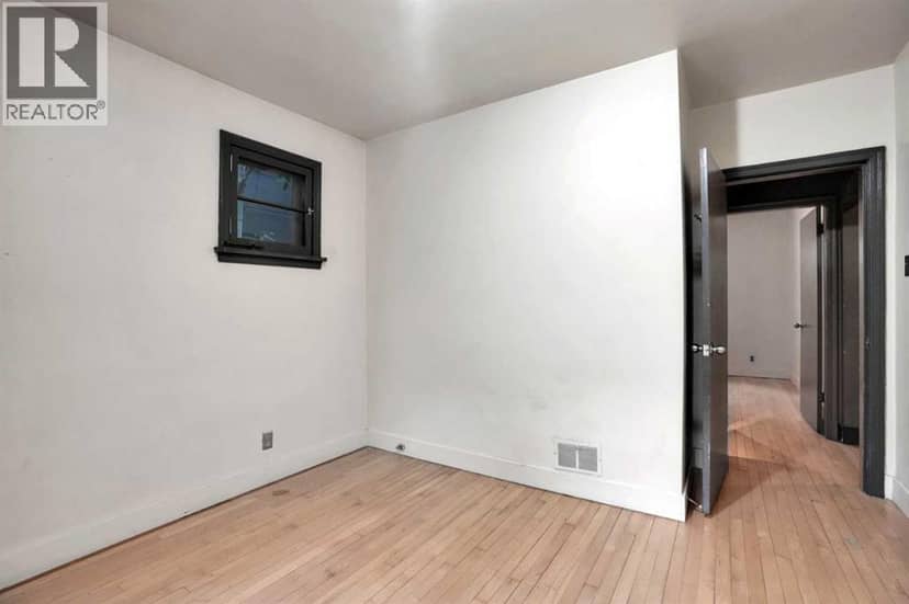 2131 16A Street SW — photo 22 of 40