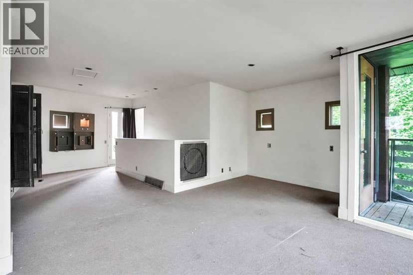 2131 16A Street SW — photo 39 of 40