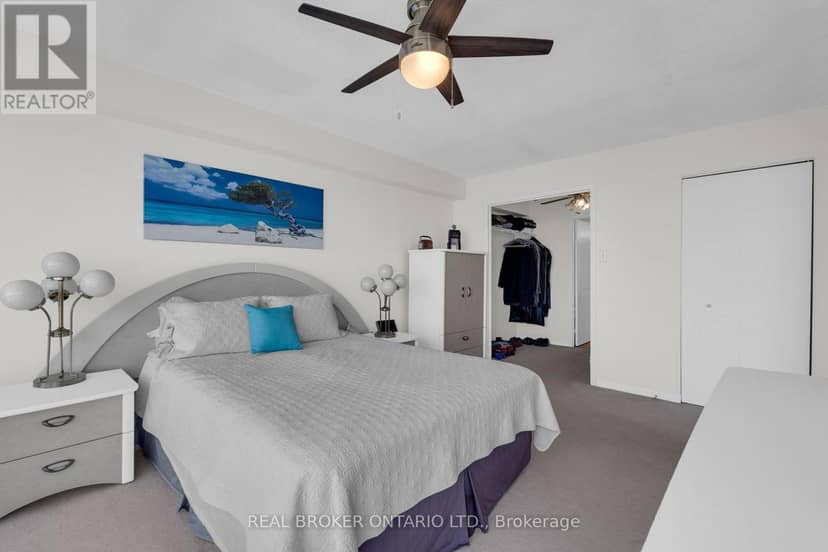 903 - 65 Ellen Street — photo 19 of 40