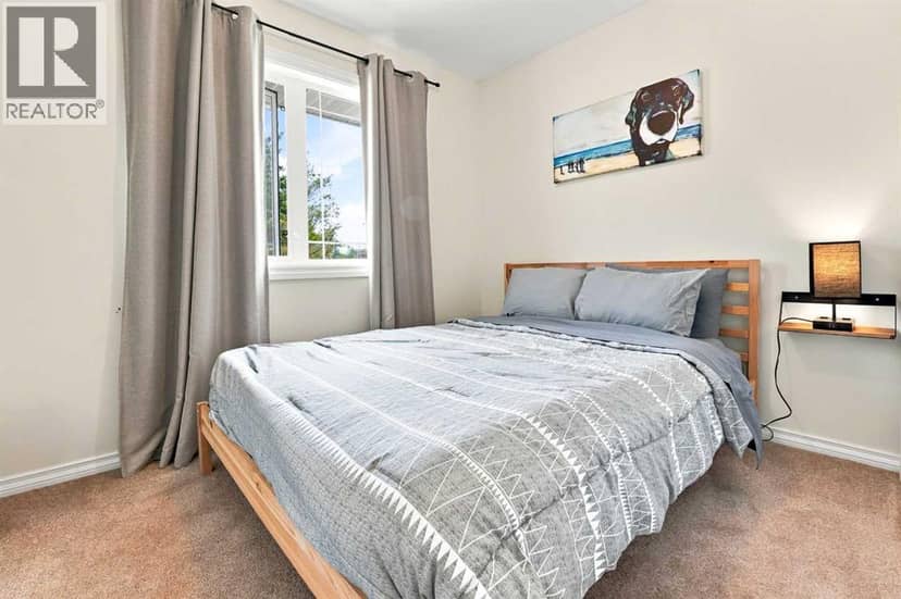 16 Sunnyside Drive — photo 18 of 40