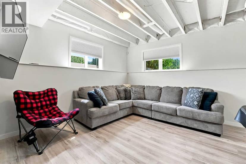 16 Sunnyside Drive — photo 26 of 40