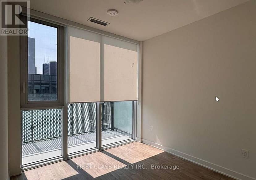 PH3015 - 70 Princess Street — photo 7 of 22