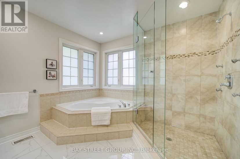 2422 Hertfordshire Way — photo 31 of 40