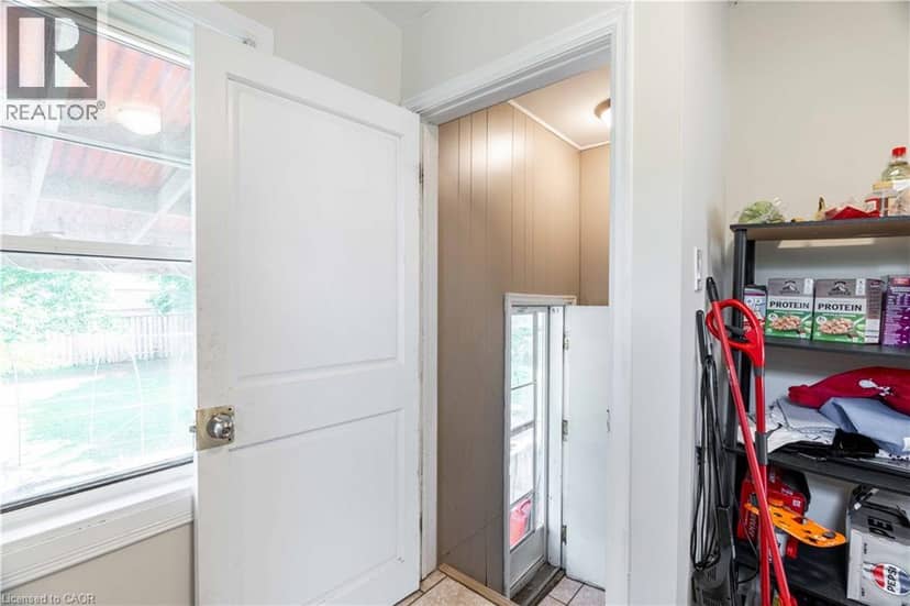 1519 HOWLAND Avenue — photo 19 of 40