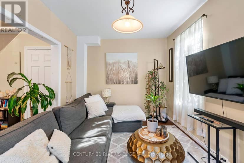 54 Hartley Street — photo 10 of 40