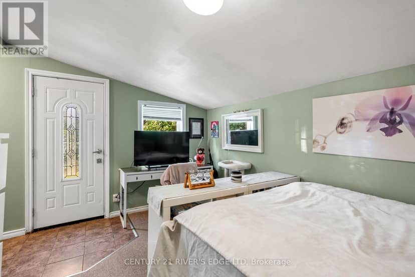54 Hartley Street — photo 19 of 40