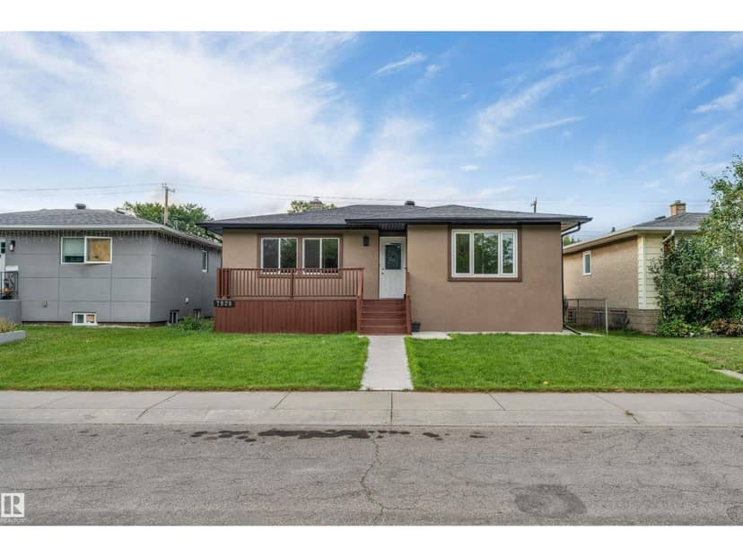 7928 82 AV NW, Edmonton