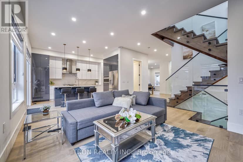 38 Uno Drive — photo 15 of 40