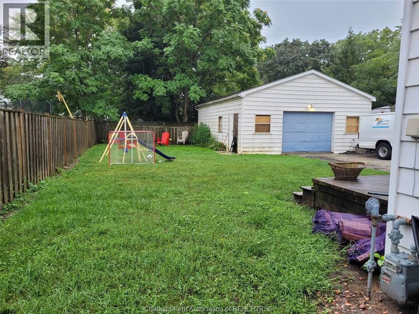 48 Wilson AVENUE — photo 2 of 4