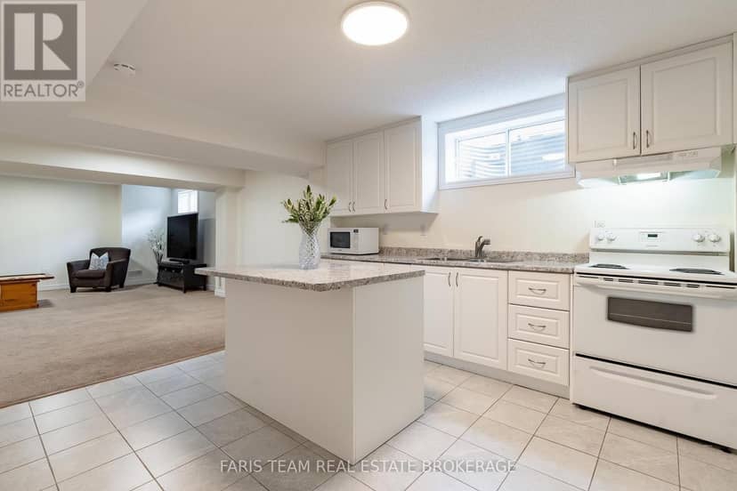 1284 Harrington Street — photo 33 of 40