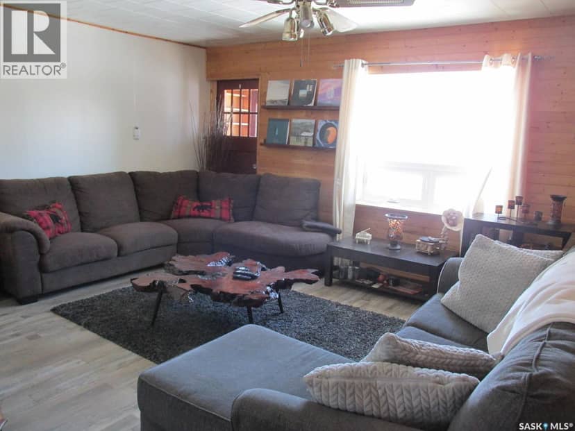 Choiceland acreage — photo 17 of 40