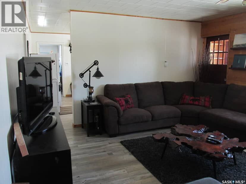 Choiceland acreage — photo 19 of 40
