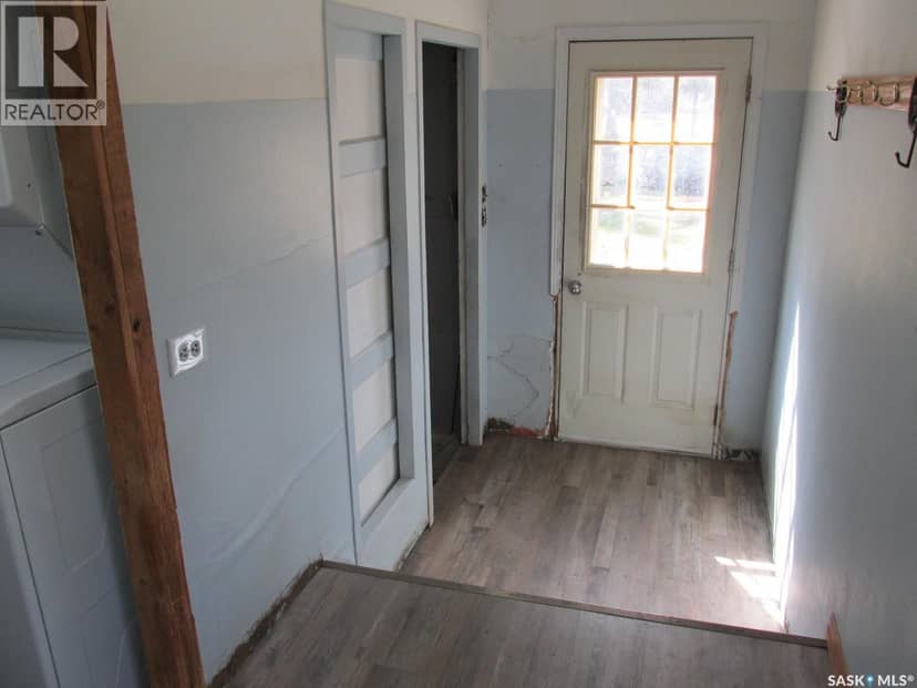 Choiceland acreage — photo 33 of 40