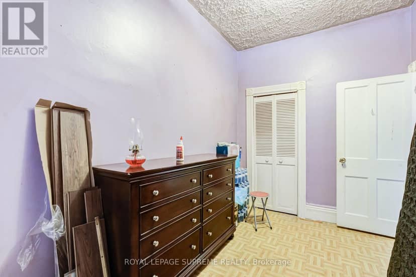 238 Brock Avenue — photo 31 of 40