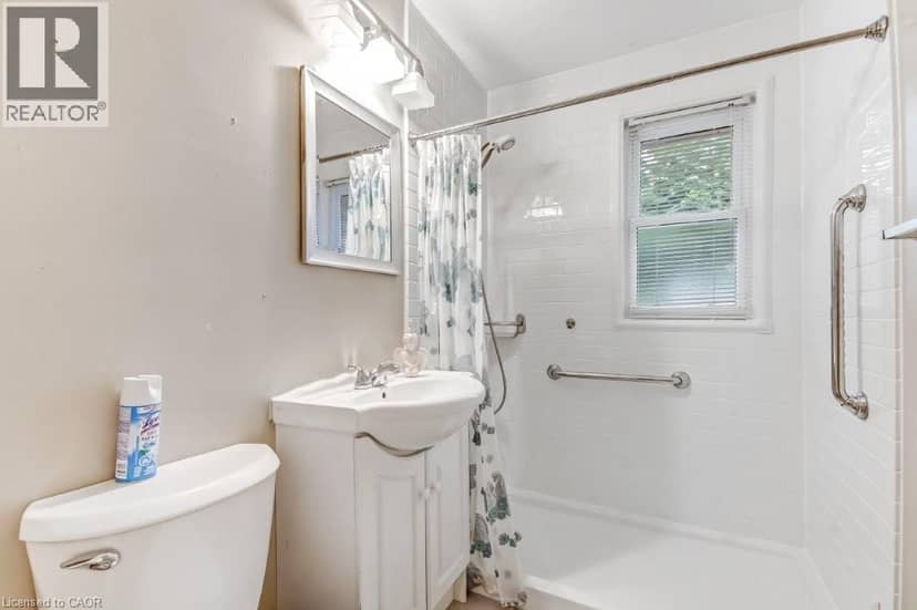 74 SCRIMGER Avenue — photo 9 of 29