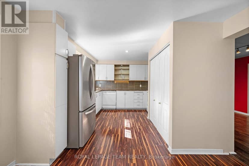 8 Mannington Court — photo 14 of 27