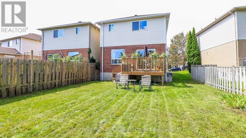 152 Julia Crescent — photo 20 of 22