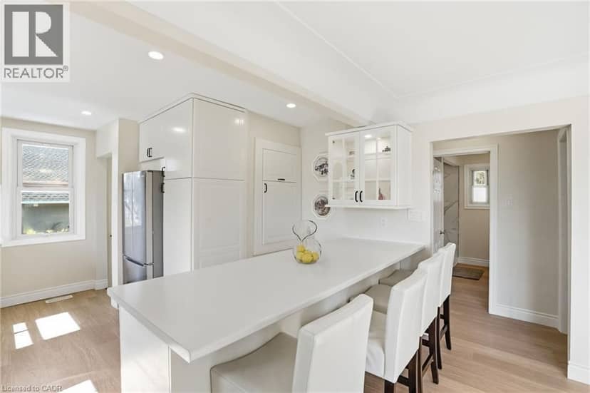 894 GARTH Street — photo 13 of 39