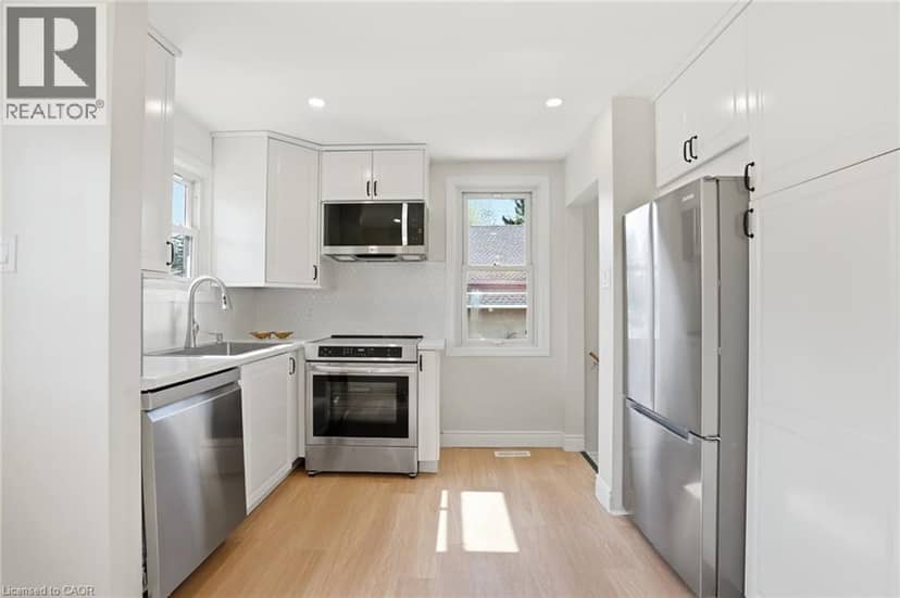 894 GARTH Street — photo 9 of 39