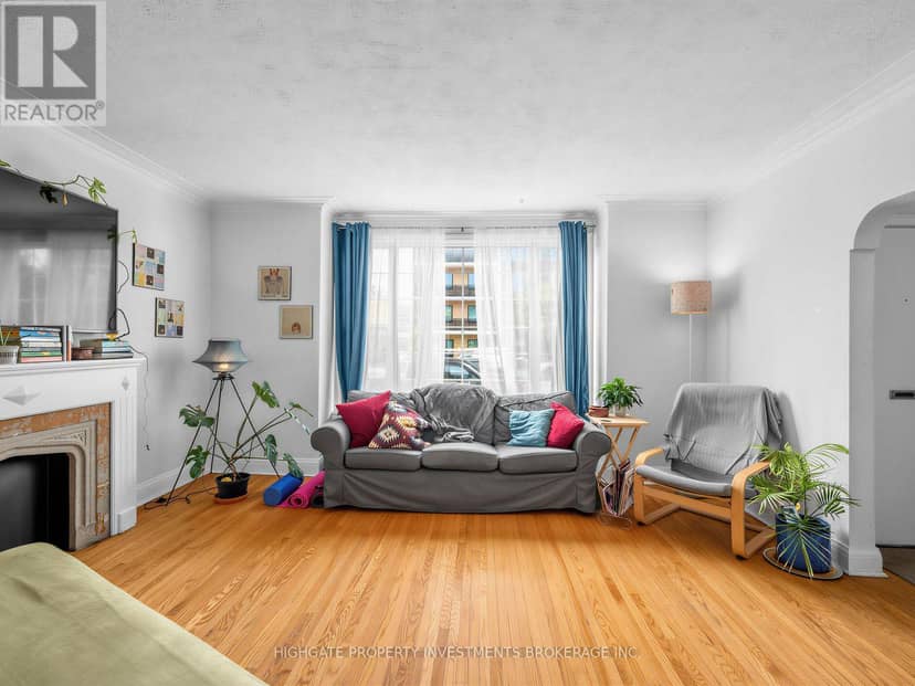 981 Avenue Road — photo 5 of 39