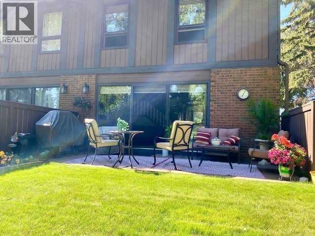 27, 10910 Bonaventure Drive SE — photo 38 of 40