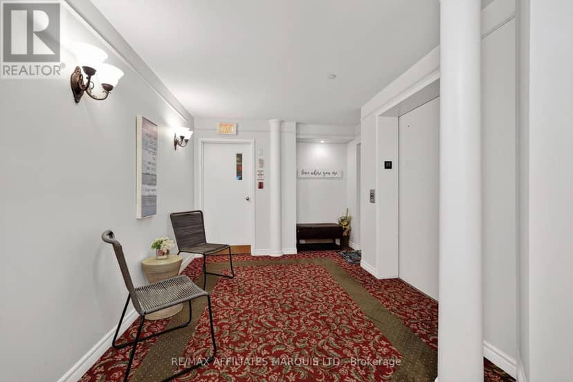 304 - 331 Water Street W — photo 7 of 40