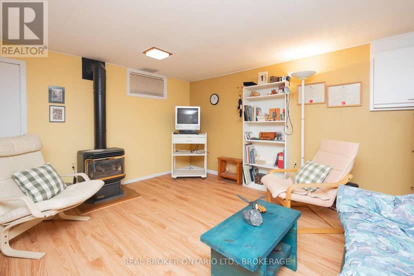 48 Clement Street — photo 22 of 35