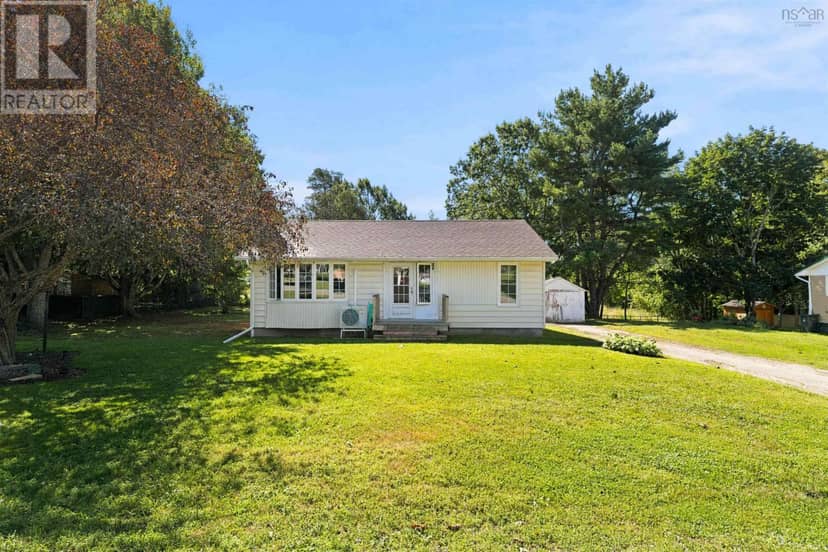 223 Centennial Drive, Bridgetown, photo 2